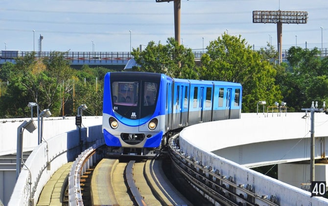 Nankō Port Town Line (New Tram)