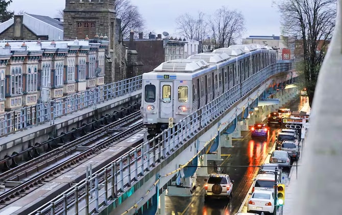 Market–Frankford Line (“L” – Blue Line)