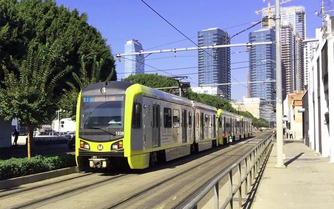 Los Angeles Metro Rail Lines and Stations