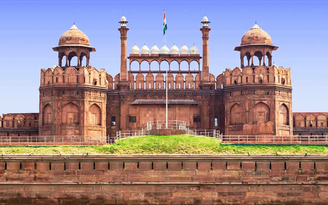 Sightseeing via the Delhi Metro