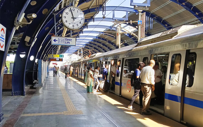 Delhi Metro Rail Operatimg Hours