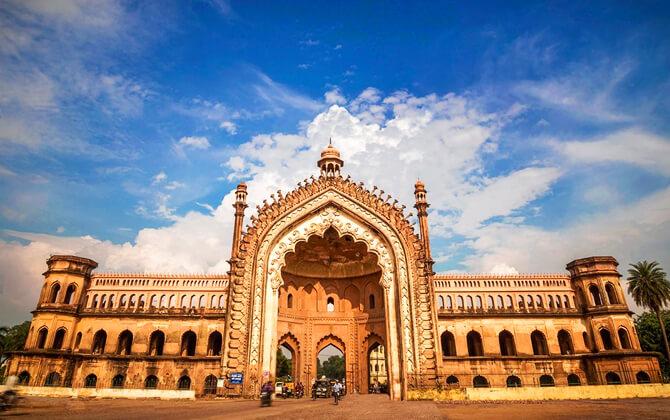 Lucknow Metro Nearby Attractions