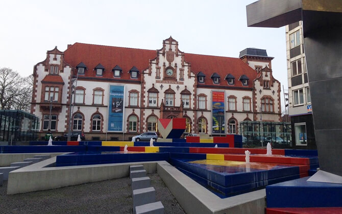 Mulheim Tram Tourism and sightseeing