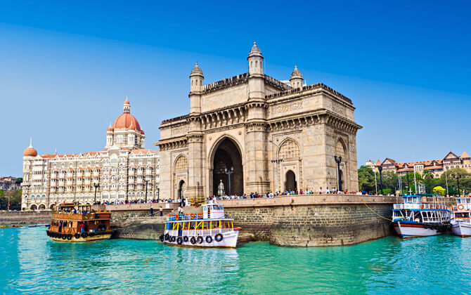 Views from the Mumbai Metro