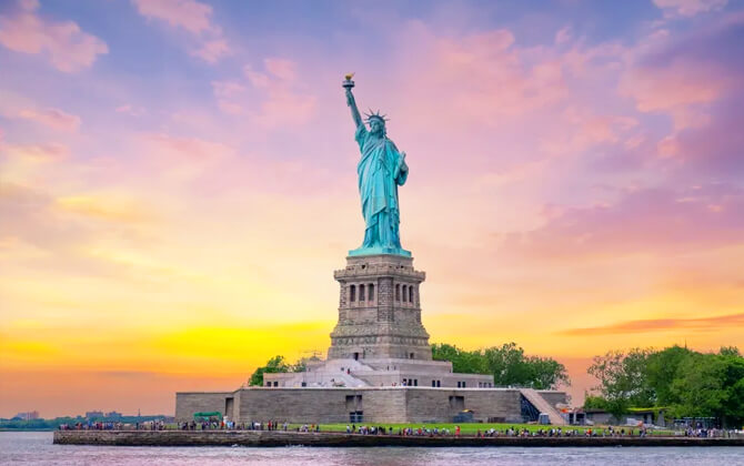 Staten Island Ferry Nearby Attractions