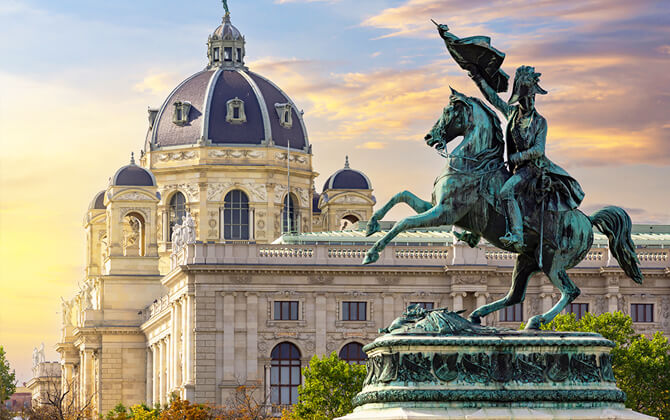 Vienna U-Bahn Nearby Attractions
