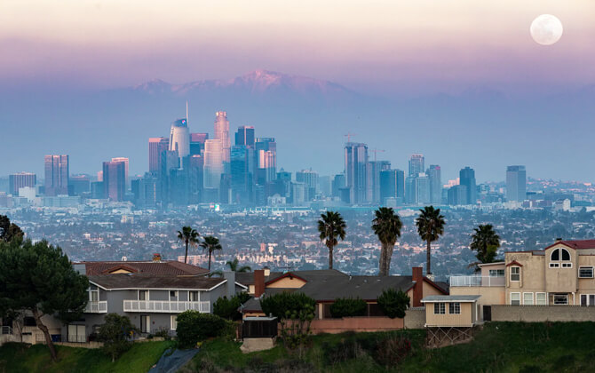 Los Angeles Metro Bus Nearby Attractions