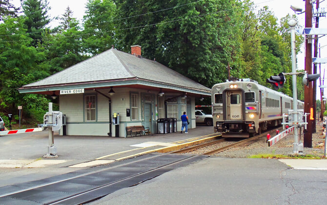 Pascack Valley Line connections